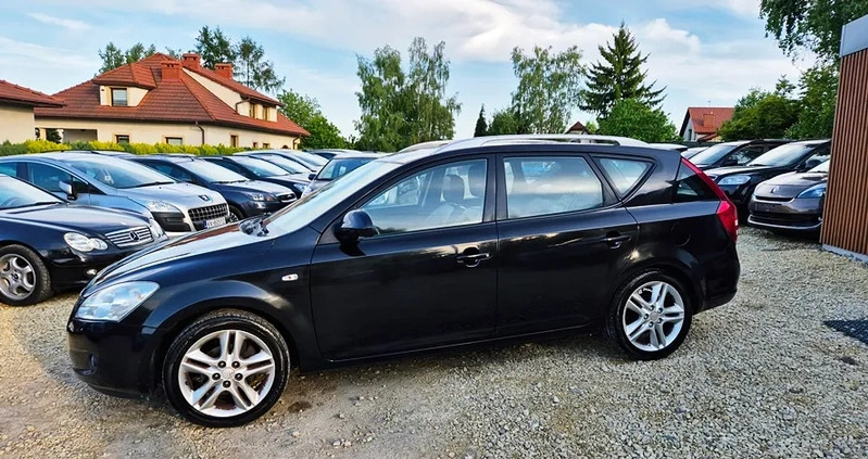 Kia Ceed cena 16500 przebieg: 231000, rok produkcji 2008 z Sobótka małe 631